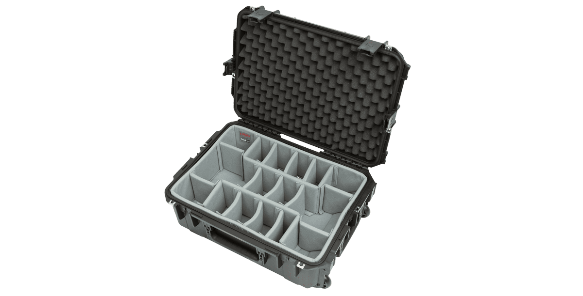 SKB Cases 3I-2215-8DT