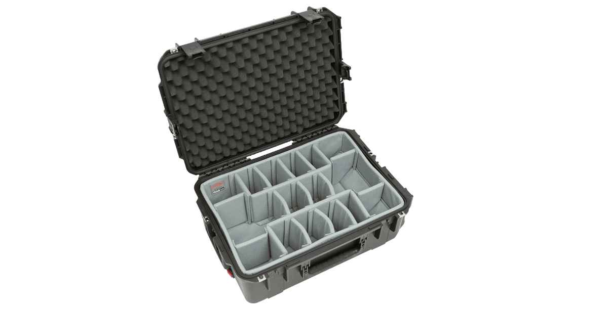 SKB Cases 3I-2215-8DT