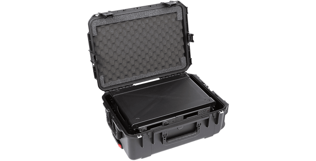 SKB Cases 3I-2215M82U