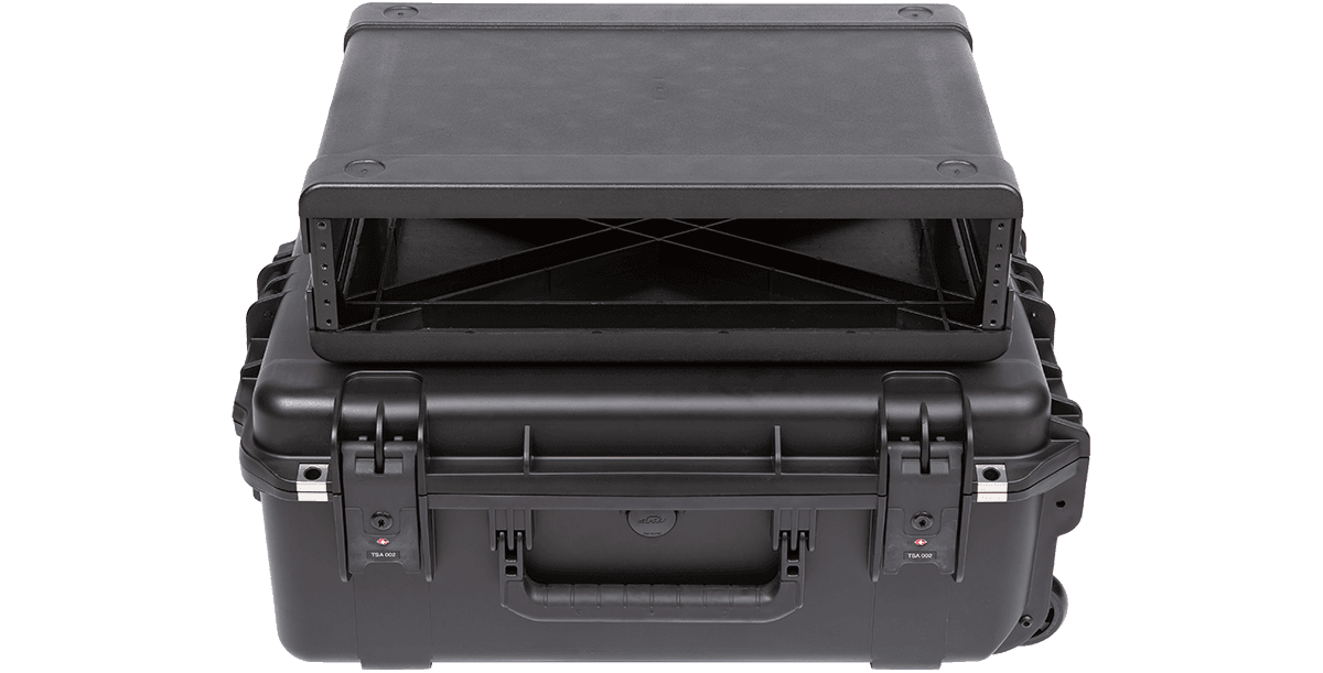 SKB Cases 3I-2215M82U