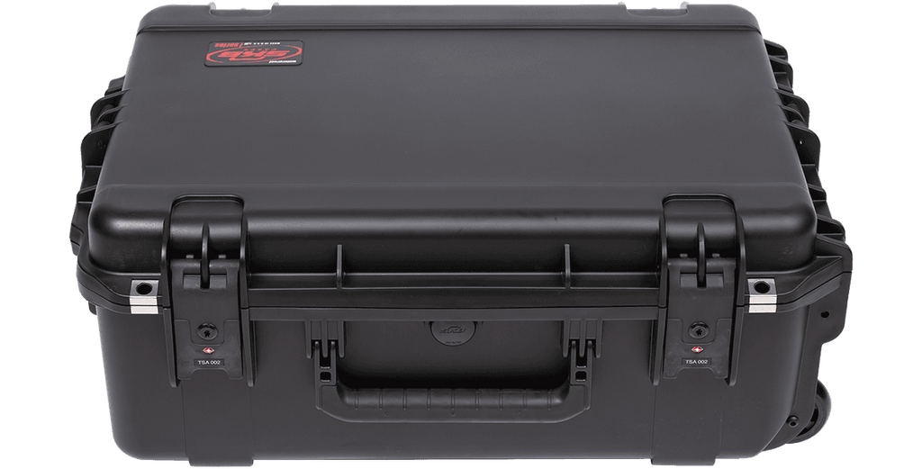 SKB Cases 3I-2215M82U