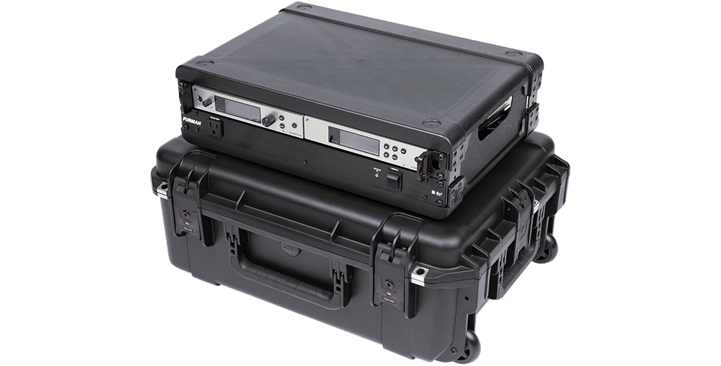 SKB Cases 3I-2215M82U