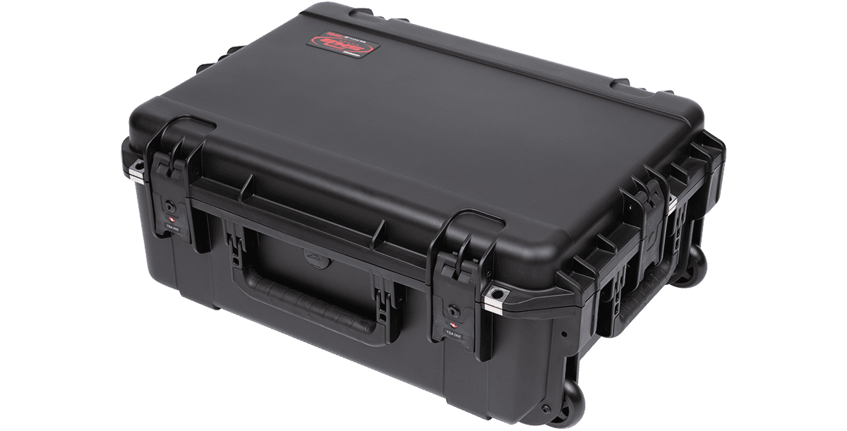 SKB Cases 3I-2215M82U