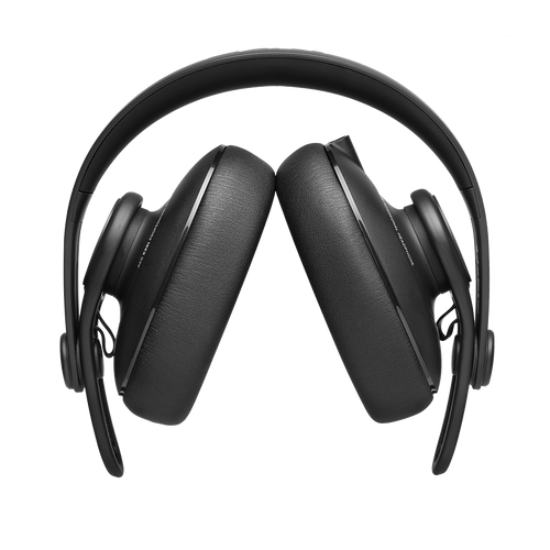 AKG K361