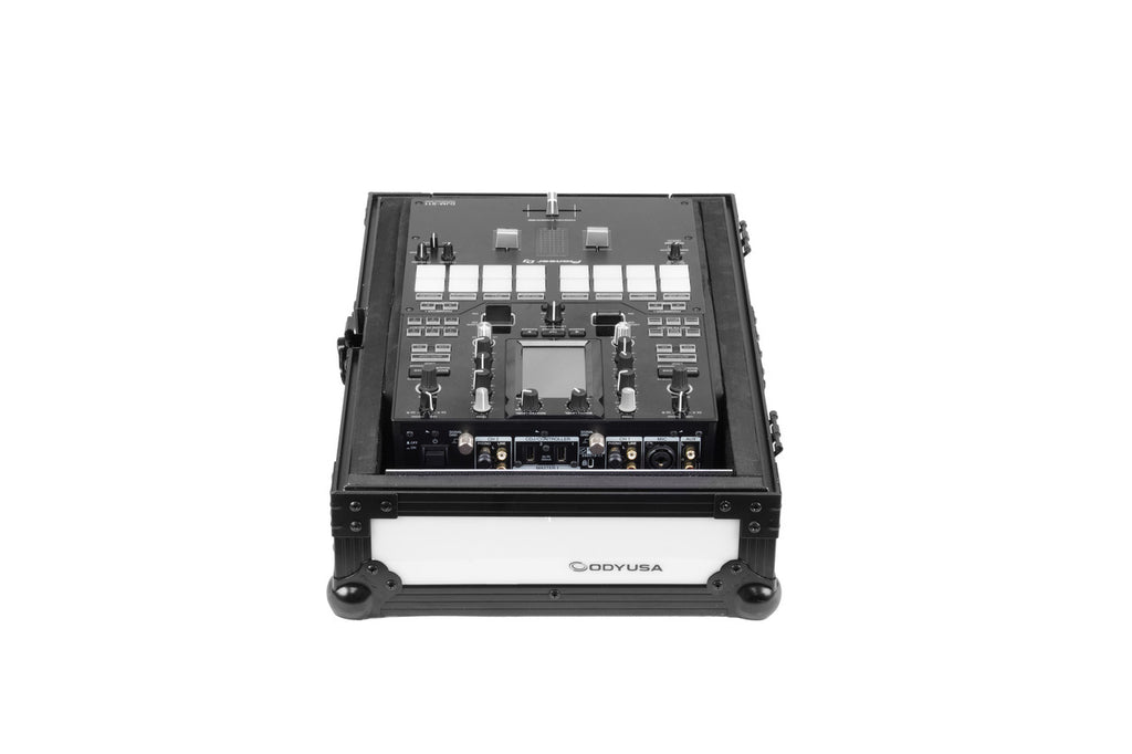 Odyssey FFX11MIXBL