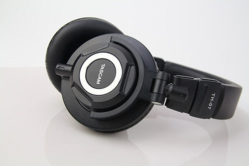 Tascam TH-07